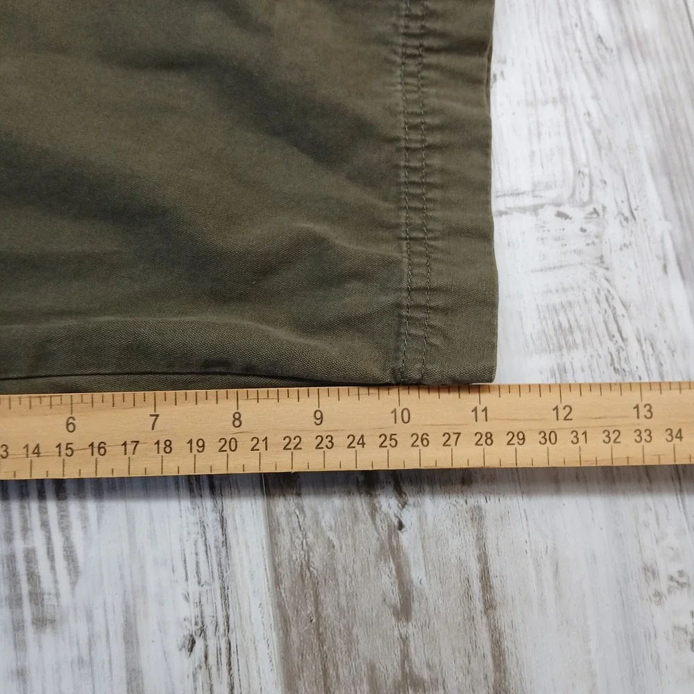 Nike ACG Mens Cargo Shorts Olive Green Cotton Canvas Utility Hiking Size 40